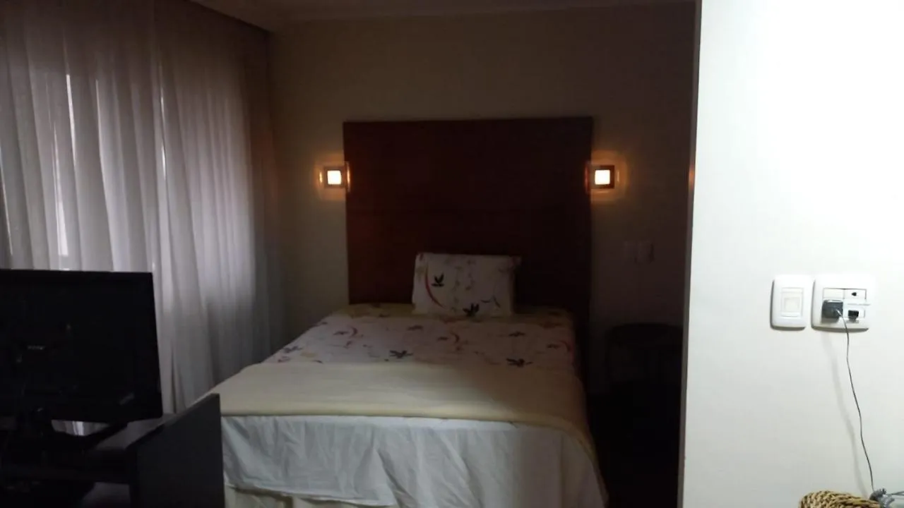 Flat Em Hotel De Luxo No Itaim São Paulo
